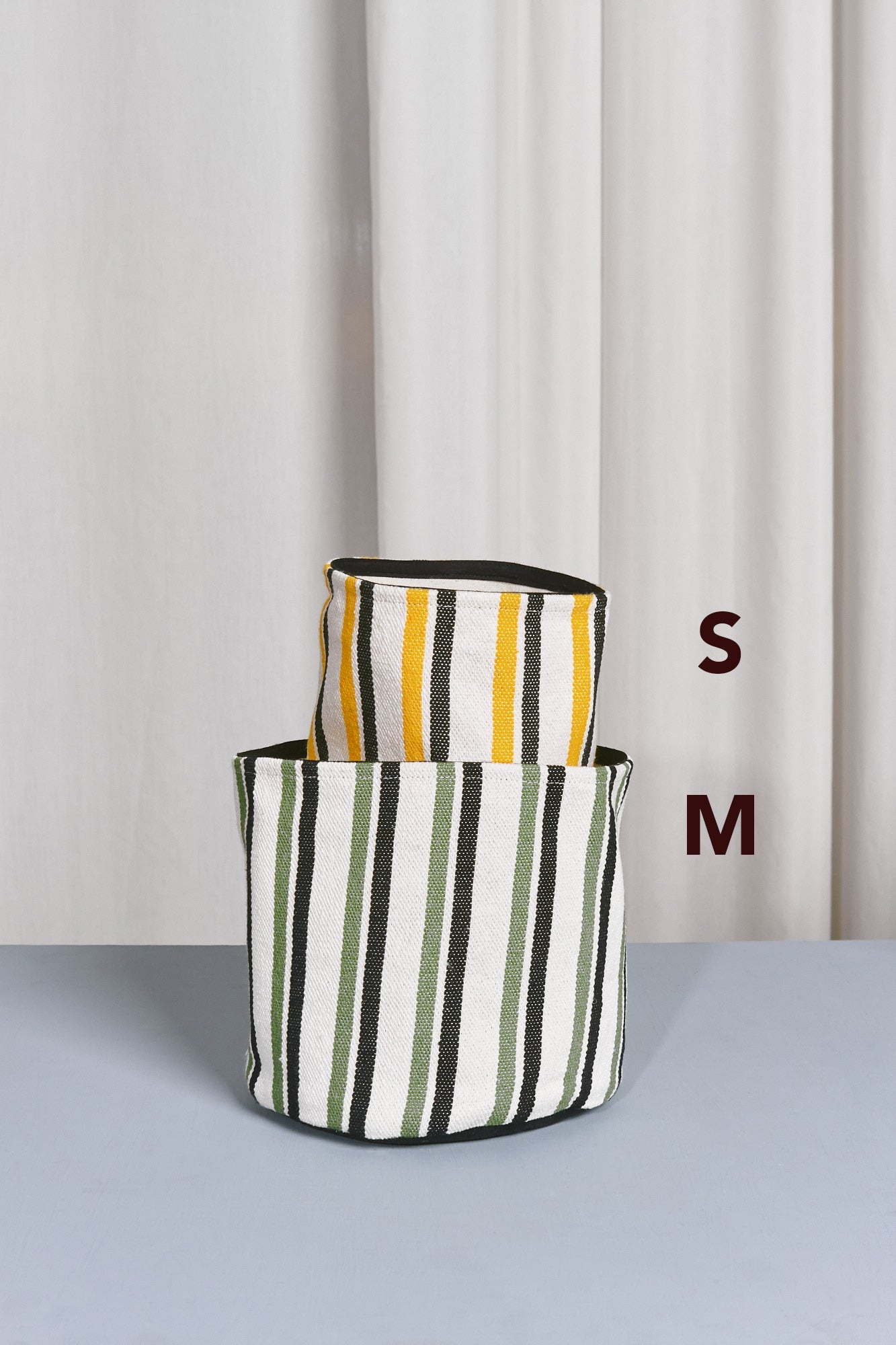 Cesto loneta verde y amarillo