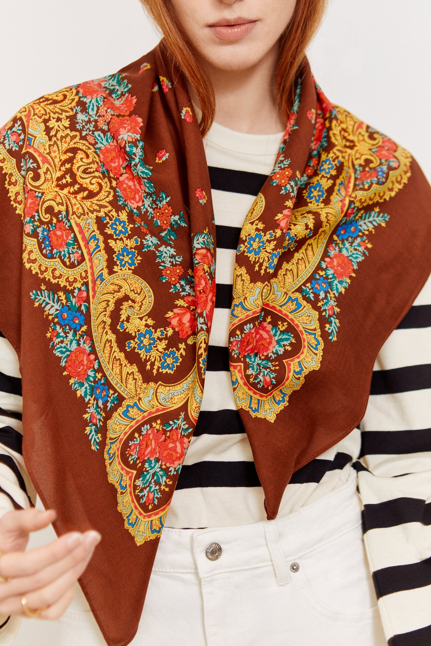 Pañuelo portugués cadena mocca