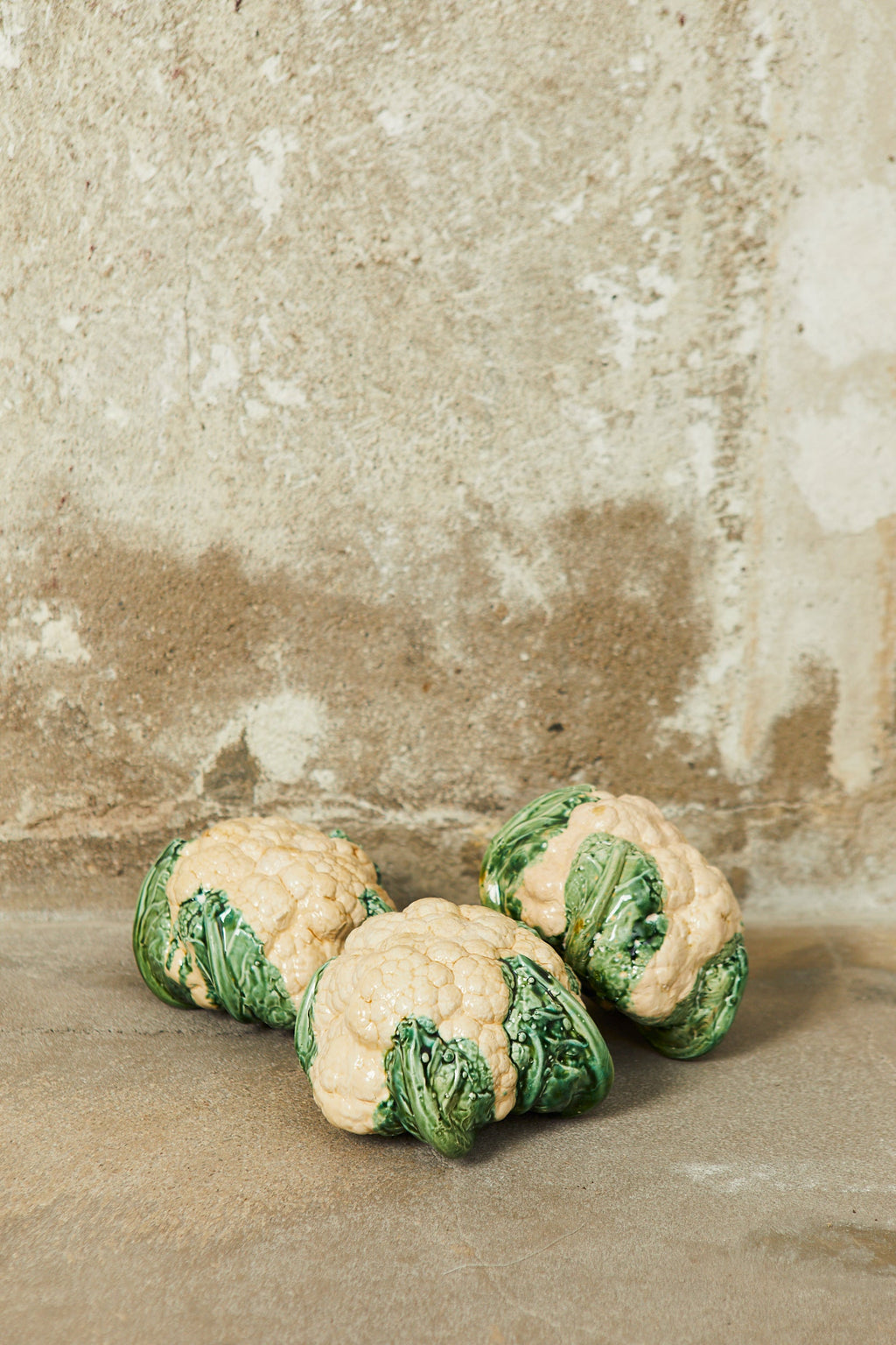 Coliflor réplica de cerámica esmaltada