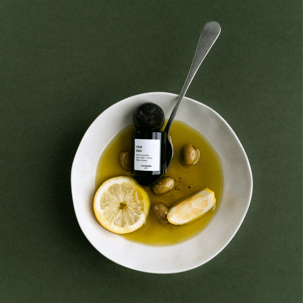 Rital Date · Spray